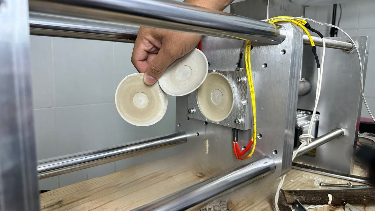 Le plastique pla peut-il être moulé par injection ?